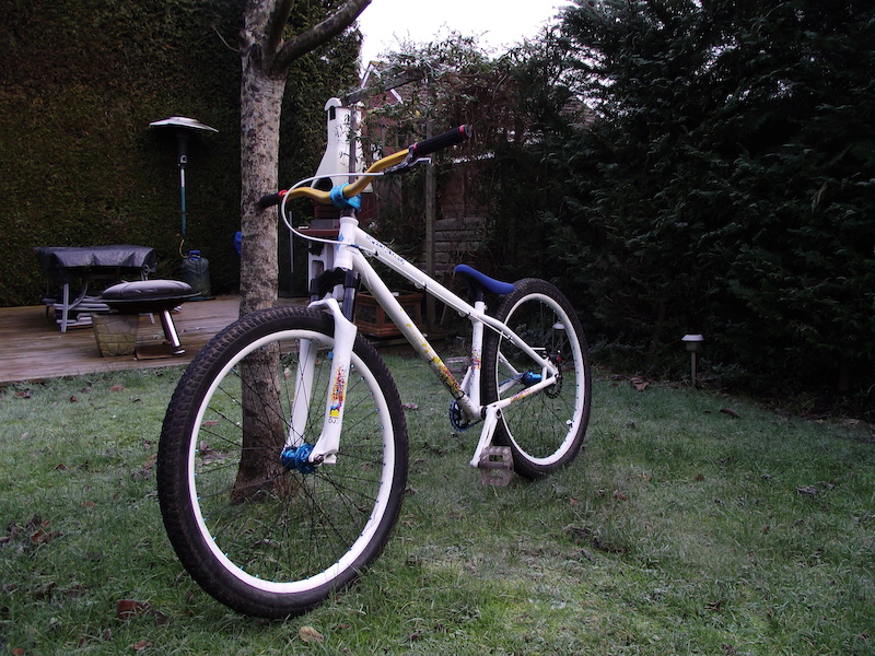 specialised p1 jump bike