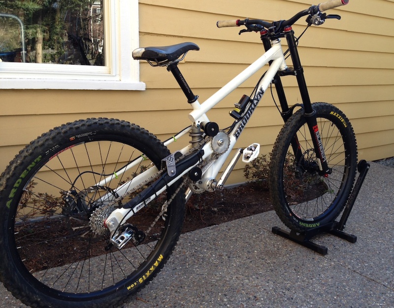 Brooklyn Machine Works 9" Travel Race Link Loaded For Sale