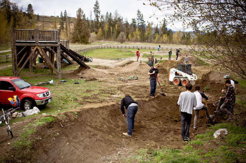 Kelowna Bike Park A Second Chance Pinkbike