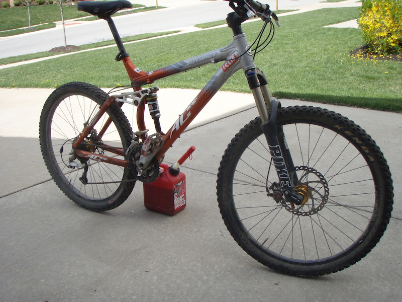 2002 giant mountain bike