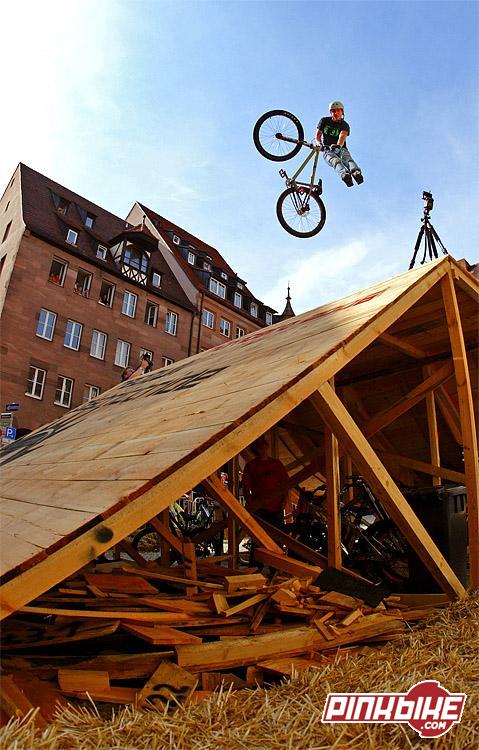 This was taken at today's Red Bull District Ride during the qualifier... 