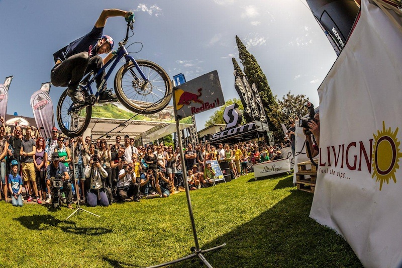 Trick Phenomenon Danny MacAskill Rocks BIKE Festival Riva Pinkbike