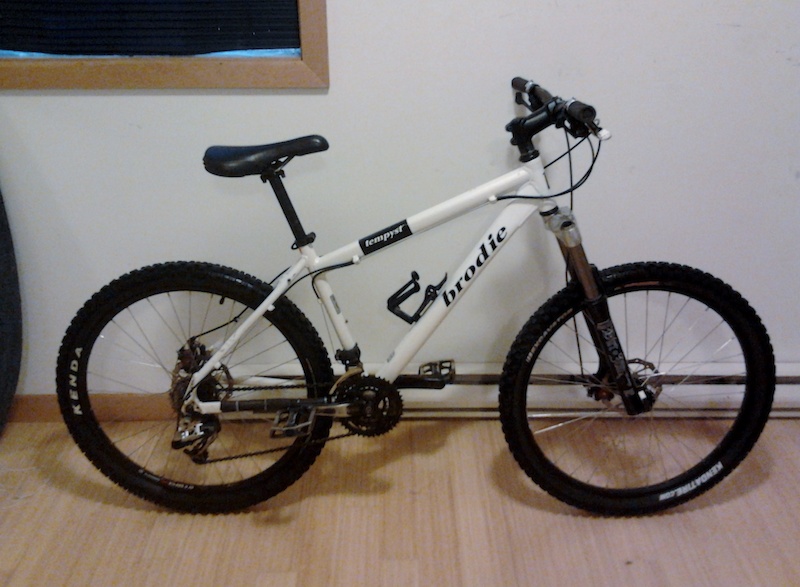 2010 Brodie Tempyst xc medium For Sale