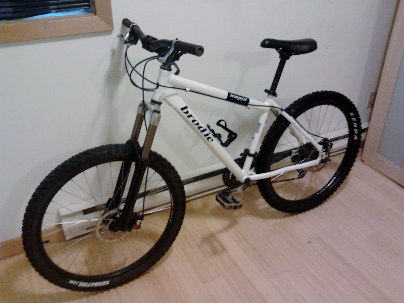 2010 Brodie Tempyst xc medium For Sale