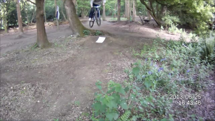 small tailwhip on the middle line :)