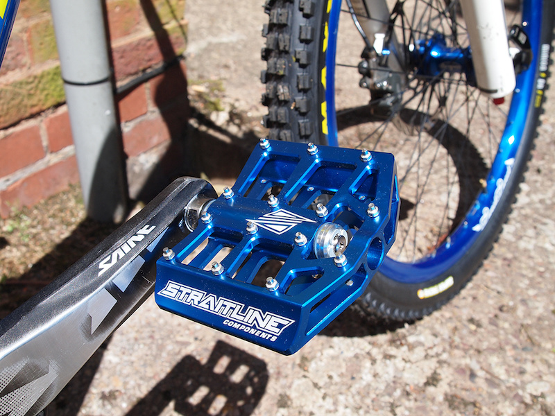 New Straitline DeFacto pedals - grippy as f!