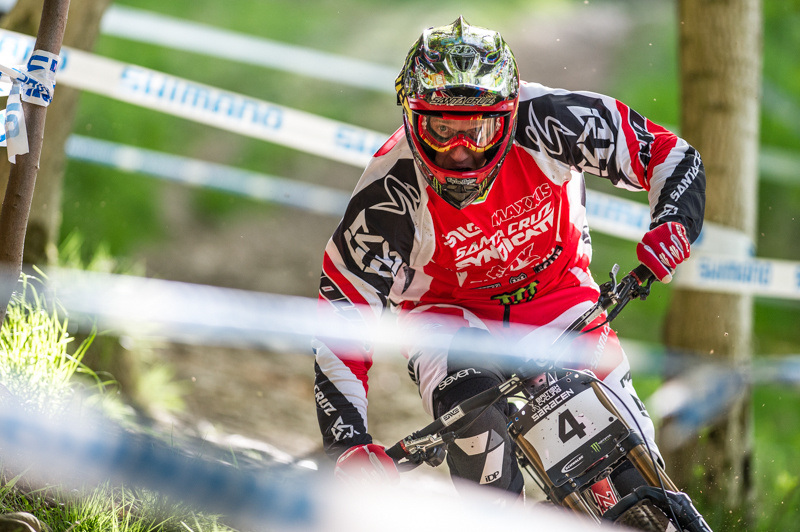 Coverage of Round 3 of Saracen British Downhill Series from Innerleithen Scotland 1-2 June 2013 images by Jaeson Blythe ii10photo.com