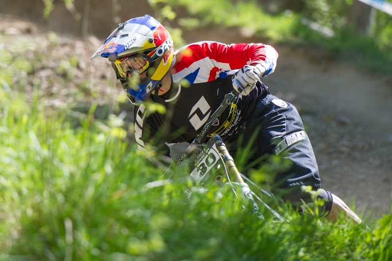 Coverage of Round 3 of Saracen British Downhill Series from Innerleithen Scotland 1-2 June 2013 images by Jaeson Blythe ii10photo.com