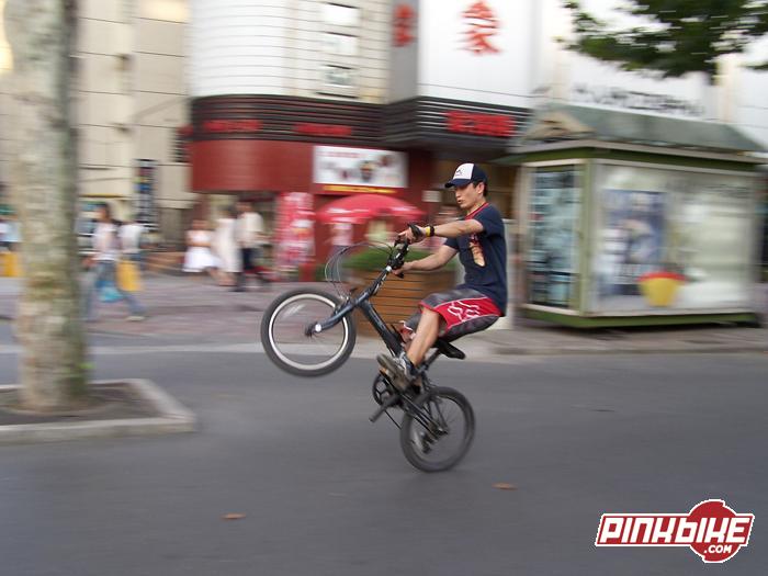 firmstrong bruiser man beach cruiser bicycle