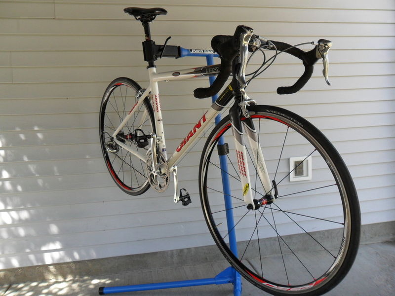 Giant TCR 50cm CU92 Aluminium Frame Ultra light 2 x 9 Speed Giant TCR 50cm CU92 Aluminium Frame Ultra light 2 x 9 Speed
