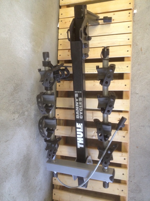 Thule Ridgeline 954 4 Bike Carrier For Sale