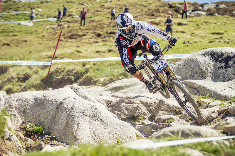 Madison Saracen Perpetual UCI MTB World Cup ONE - Fort William Nevis Range Scotland - Find the article on Pinkbike.com - Laurence CE - www.laurence-ce.com