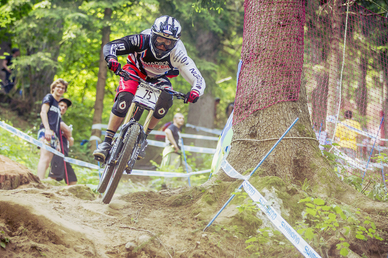 Madison Saracen Heated UCI MTB World Cup TWO - Val di Sole Italy - Find the article on Pinkbike.com - Laurence CE - www.laurence-ce.com