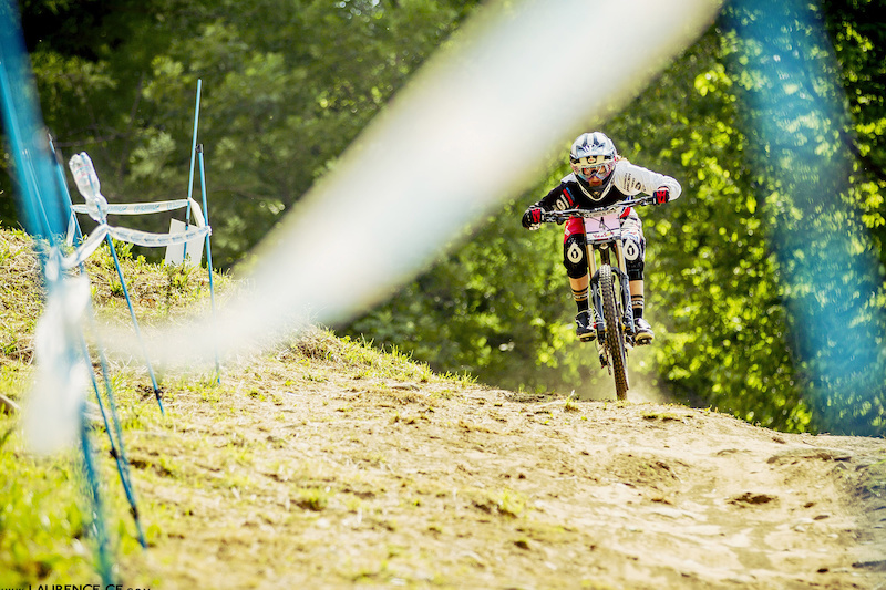 Madison Saracen Heated UCI MTB World Cup TWO - Val di Sole Italy - Find the article on Pinkbike.com - Laurence CE - www.laurence-ce.com