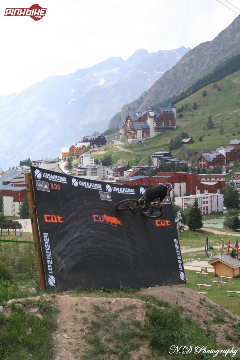 Anthony Rocci launching the biggest wallride in Les Deux Alpes at the Paradise Trail. The mountain add to this picture a fantastic landscape.