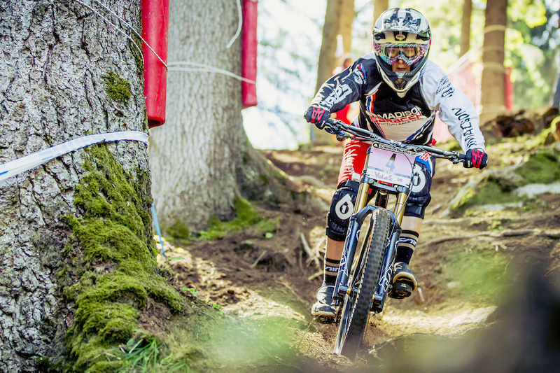 Madison Saracen Heated UCI MTB World Cup TWO - Val di Sole Italy - Find the article on Pinkbike.com - Laurence CE - www.laurence-ce.com