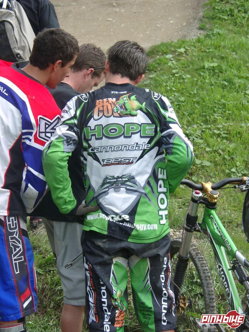 hope cannondale rider