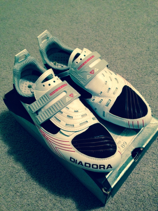 Tri Infinity New in box Diadora Infinity tri shoes size 45 For Sale