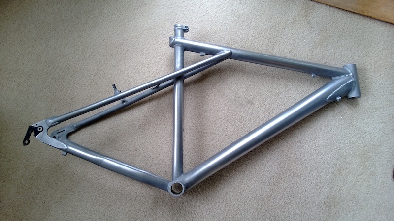 6061 frame