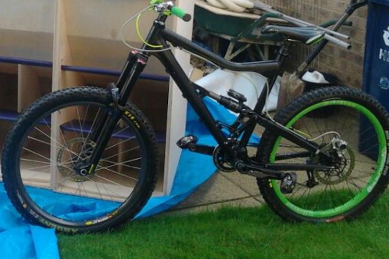 has any one got any ideas of make and model of this bike and if possible year