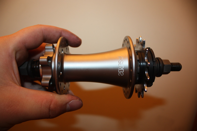 specialized rear hub