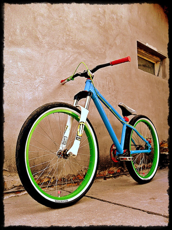 hmm... nince bike *-* :D