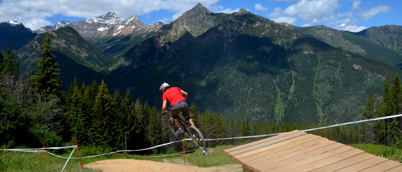 2013  Canadian Downhill Mountain Bike Championships at Panorama  Pinkbike