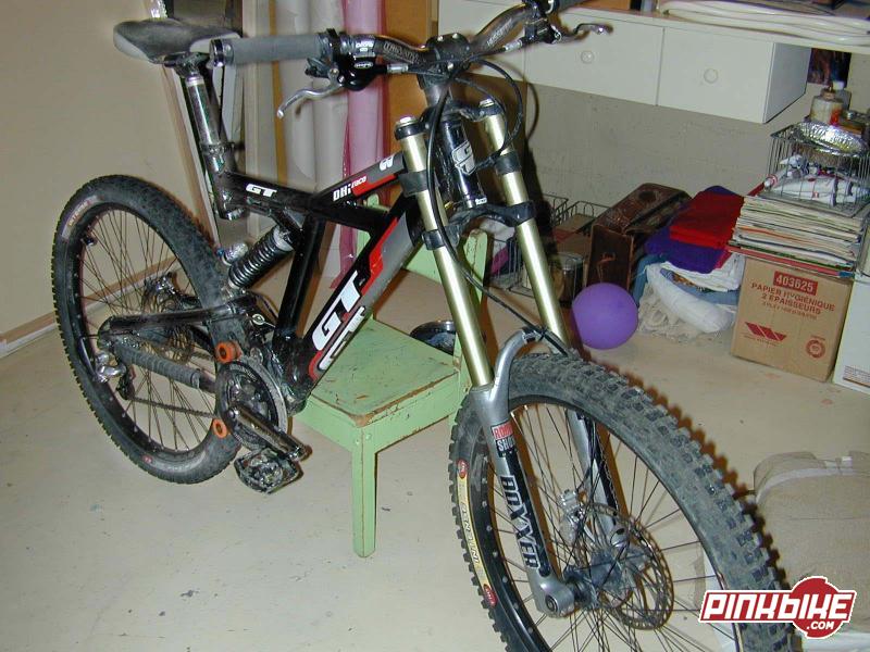 I'm just selling the items listed above NOT the whole bike