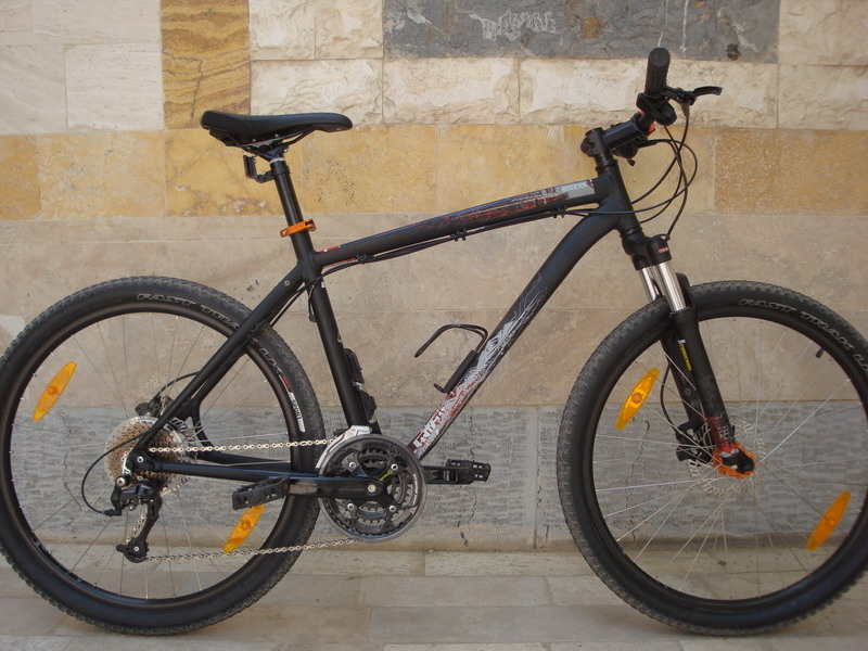 Specialized hardrock 2024 disc 2012