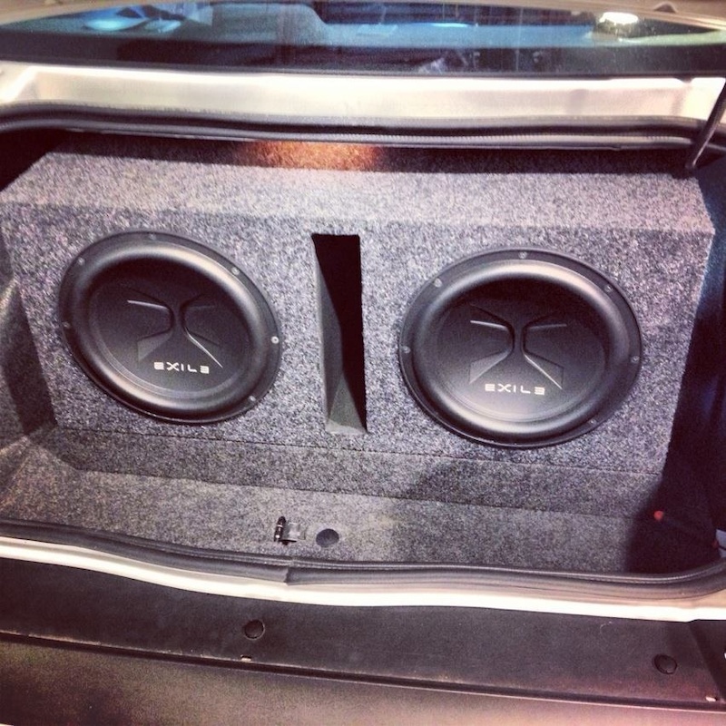 12" exile comp. subs with 2500 watt exile amp in ported box with 0 gauge wiring need sold