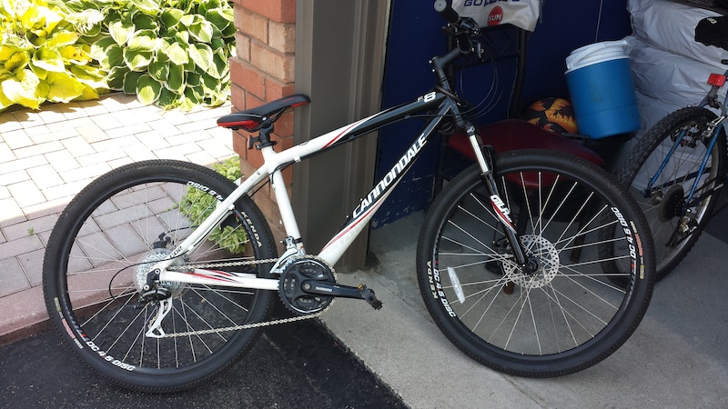 cannondale f8 mountain bike