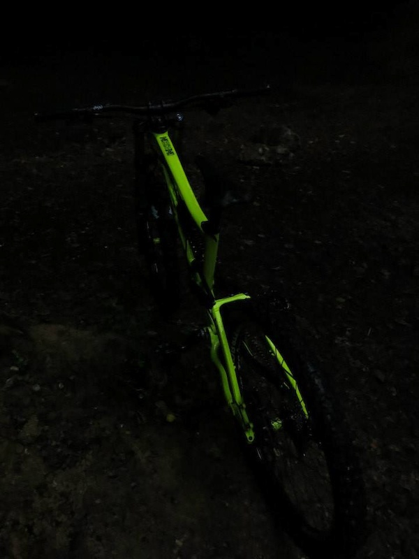 *My Horse for 2013*
Knolly Podium *DayGlowYellow* (glow's in the dark... you will see )
- RockShox Boxxer R2C2
- Fox DHX RC4 Kashima
- Saint Brakes
... - Saint Shifters
- Hope/ZTR Flow EX Wheels
- Maxxis Tires
- Chromag Bar
- Sixpack Stem
- Syncros Seatpost