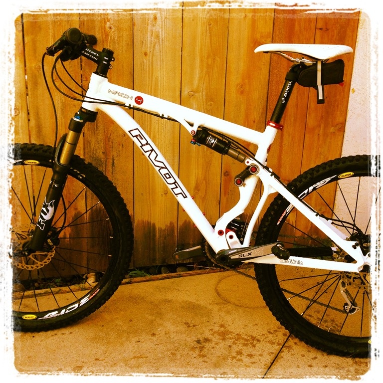 2011 pivot mach 5.7