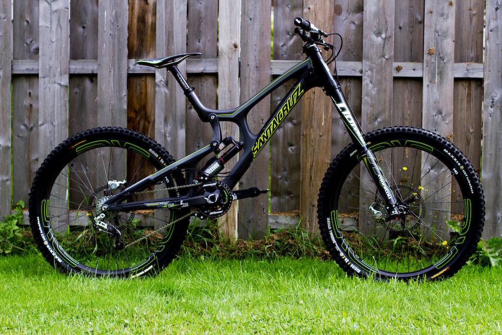 My 2013 Santa Cruz v10 !