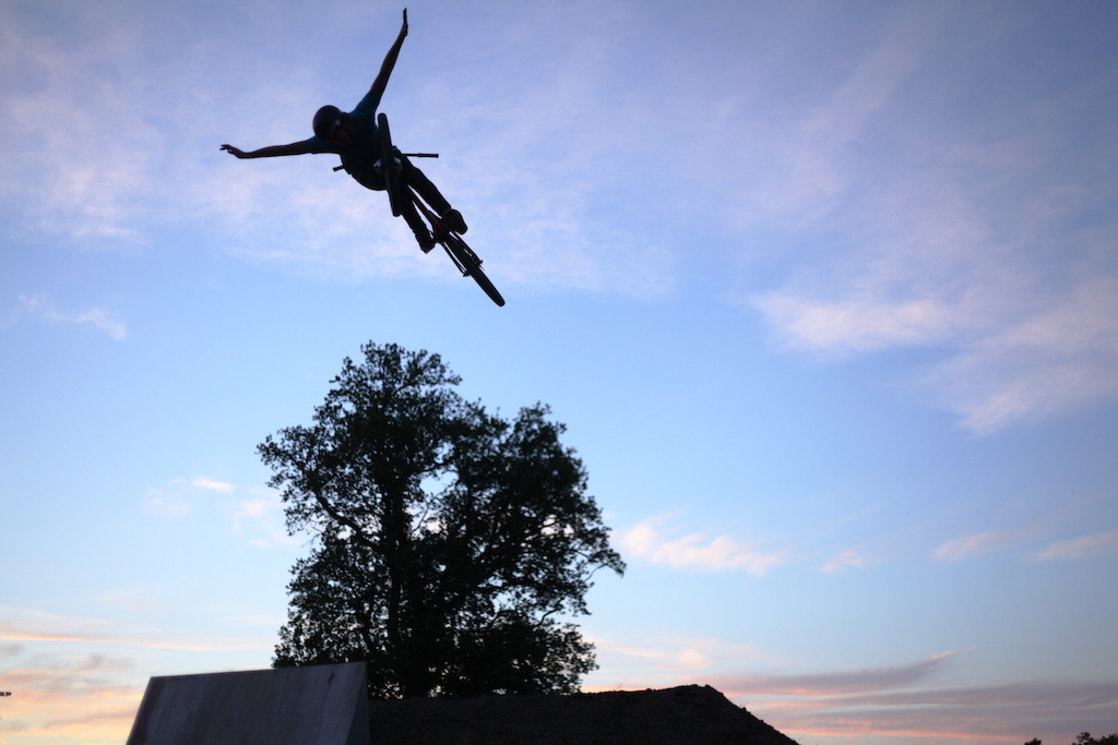 360 tuck no hander at the compound.