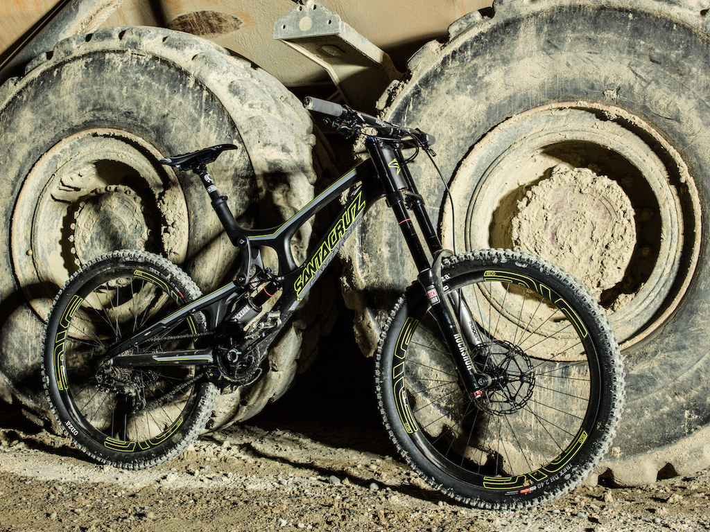 Parts:
- V10 2013 full carbon (World Champion!) frame 
- Enve DH rims laced to DT 240 hubs
- RS Boxxer with uppers from MRC trading
- RS Vivid air
- Raceface Sixc DH crank, bar and seatpost
- Hope top crown and Race X2 brakes
- X0 Shifter and derailleur
- Straitline AMP pedals
- E13 LG1+ chainguide
- SDG I FLY Storm
- ESI grips
- Onza Ibex tires