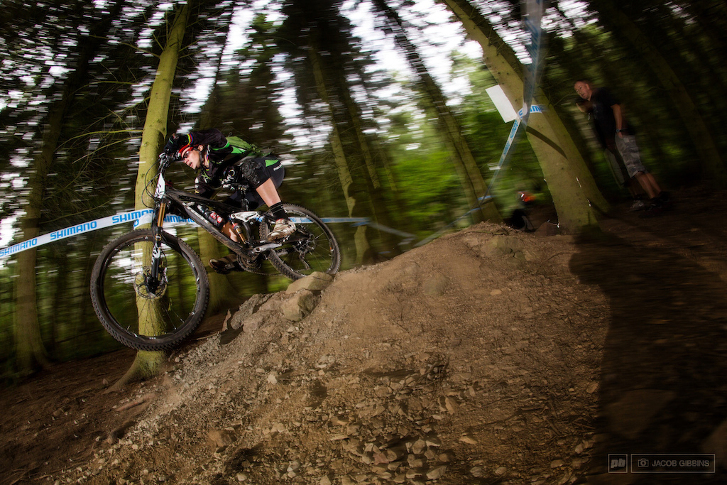 Tracey Mosley is some what of an unstoppable force in Enduro. Winning most of the world series and being on another level at all home turf. Taking the win in yet another race with over a min to spare over second place.