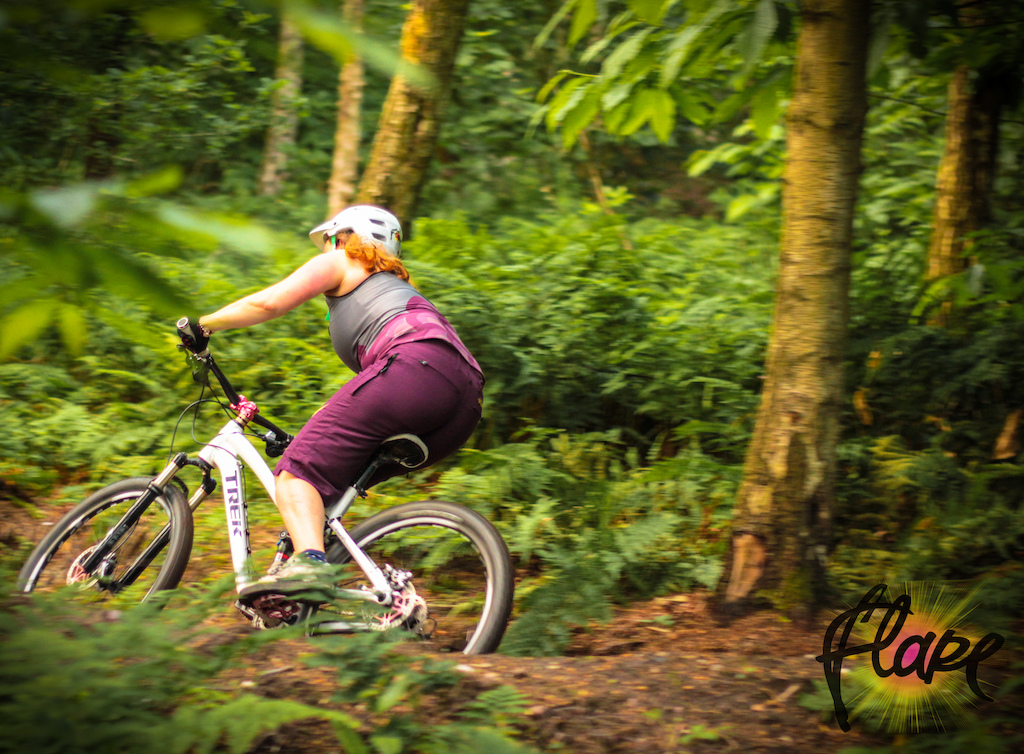 Do show this to your firends/wives/girlfriends or sisters who want to start or are already mountain biking as Flare is a woman's mountain bike brand, based in Nottingham. Also give it a like on FB for all the latest information on whats going on. https://www.facebook.com/flareclothingcompany. Cheers Ben
