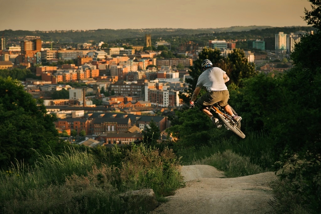 Perfect evening in Sheffield pic:http://www.jamesstewartphotography.co.uk/