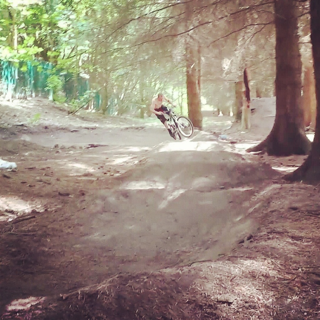 10 woops 2 berms steezy