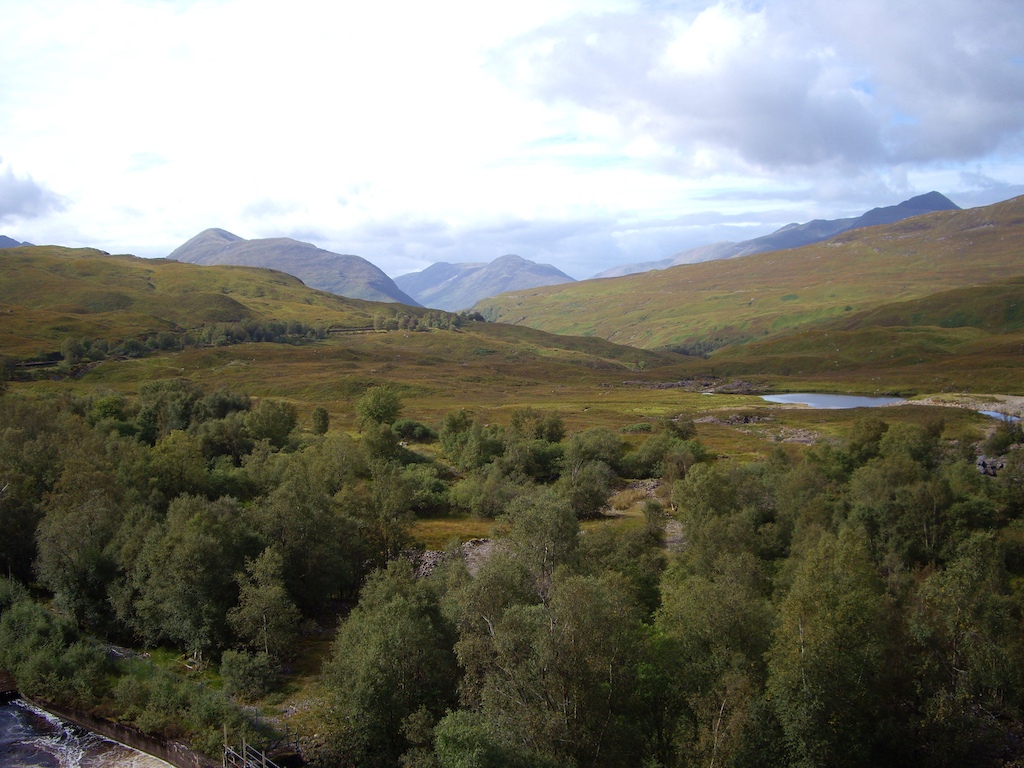 View from the pipeline to the Mamores and the Aonachs.