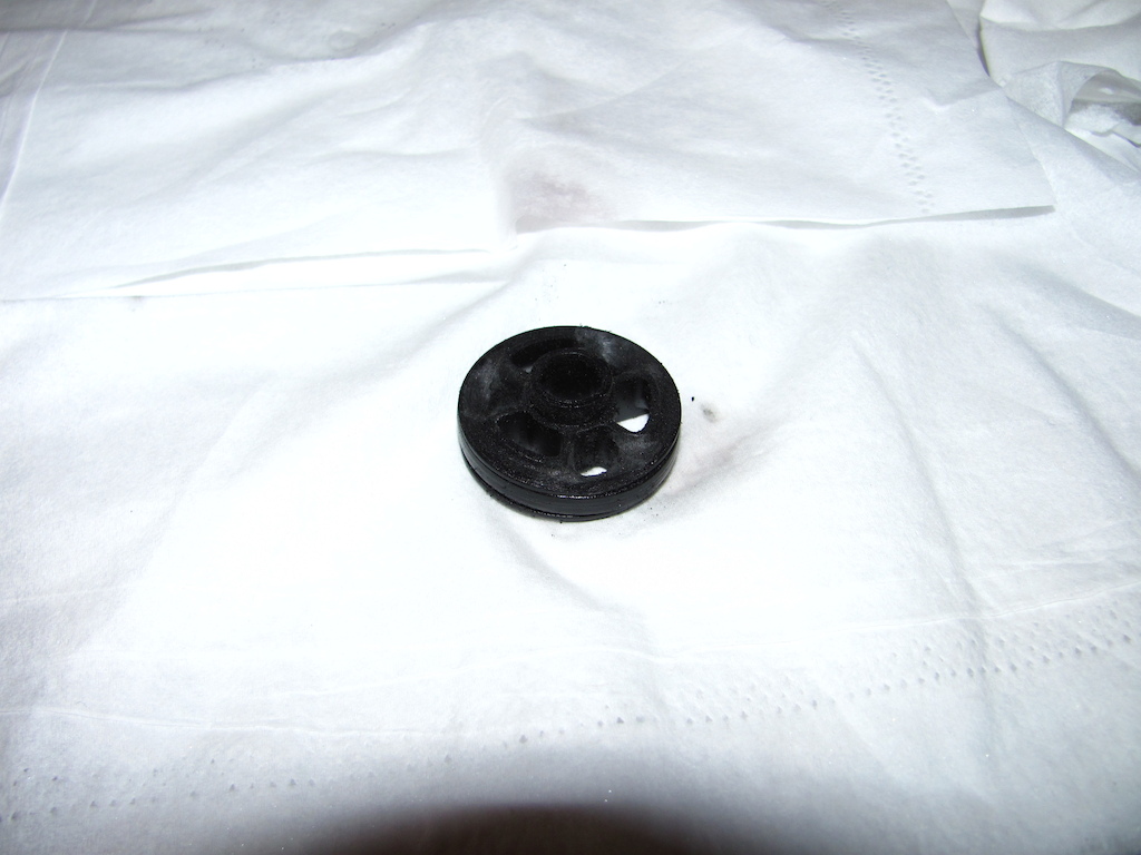 Rebound valve - larger holes for more leverage on the shims and bigger flow