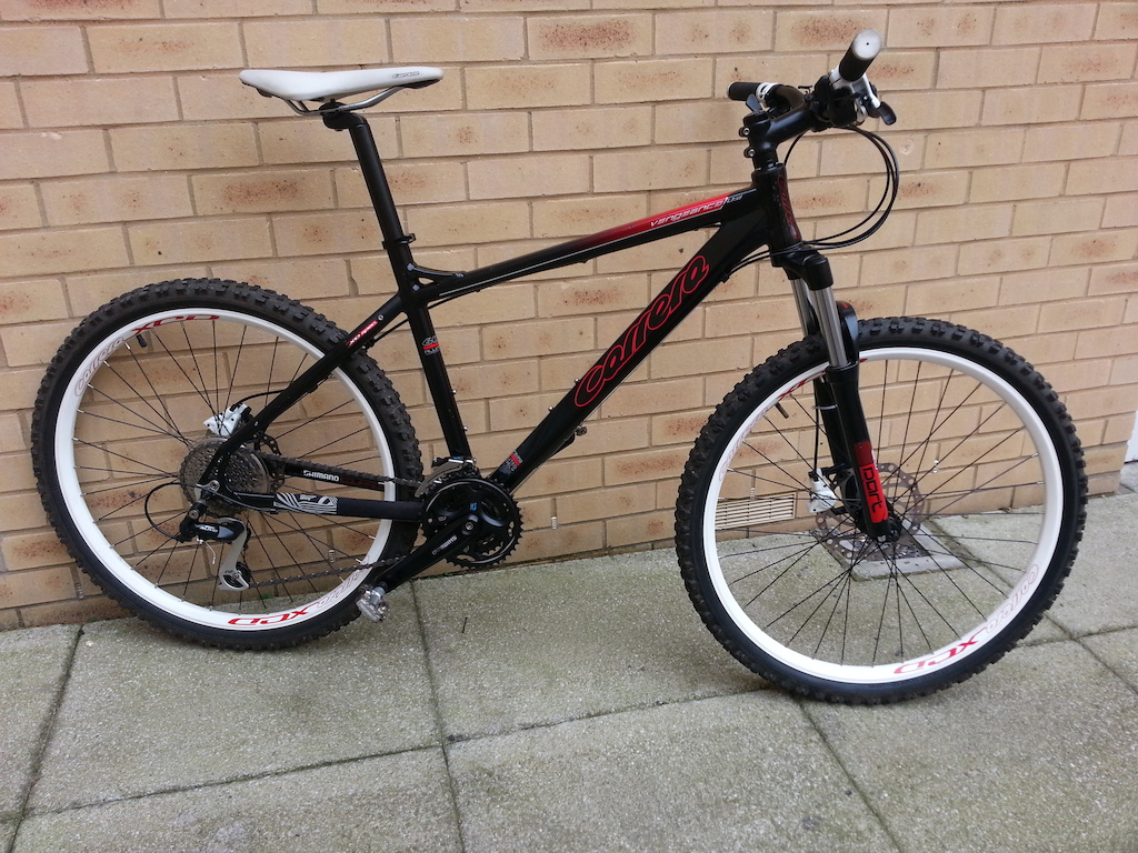 red carrera vengeance