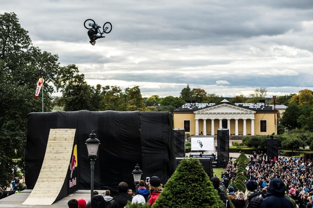 Anton Thelander at the Martin Soderstrom Invitational at Uppsala Slott in Uppsala, Sweden on September 28th, 2013