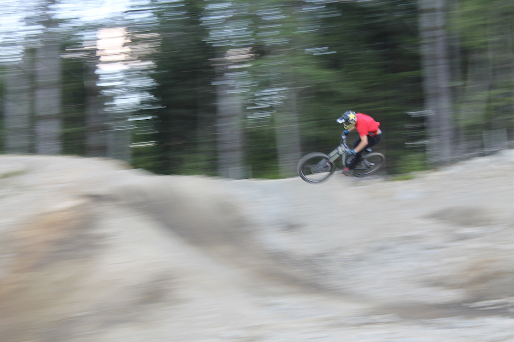 The best riders in the world including Kurt Sorge, Nico Vink, Trond Hansen, Makken, Andreu Lacondeguy, Graham Agassiz, Vold, Kisse, Sam Reynolds, Nicola Pescetto and friends tearing it up in Norway at Hillbilly Huckfest! Makken has designed this unique mega course over the summer and and borrowed a super kicker from FMX legend Andre Villa to clear the 50ft+ gap to sweetspot!