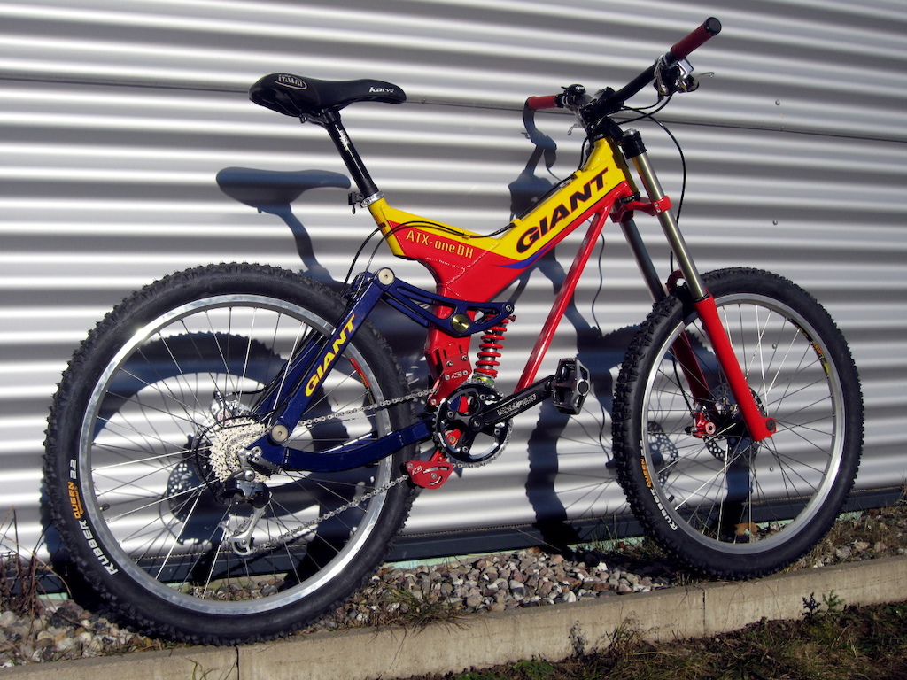 1999 Giant ATX one DH revived