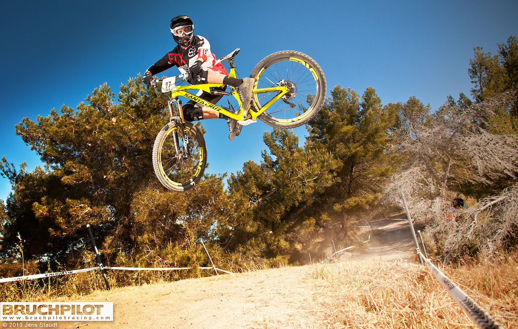 Miami gettin wild on his 650b Bronson on the downhill track of the SeaOtterClassic.

www.facebook.com/BruchpilotRacing