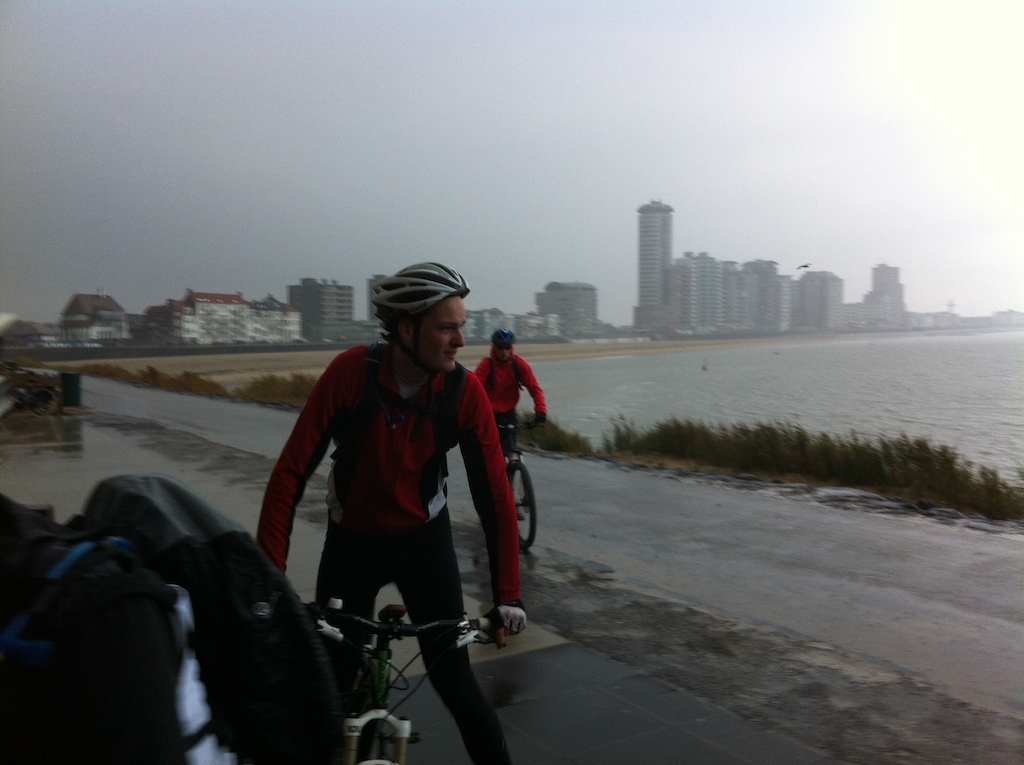 Forummeeting on the trails of the Zeeland shores.