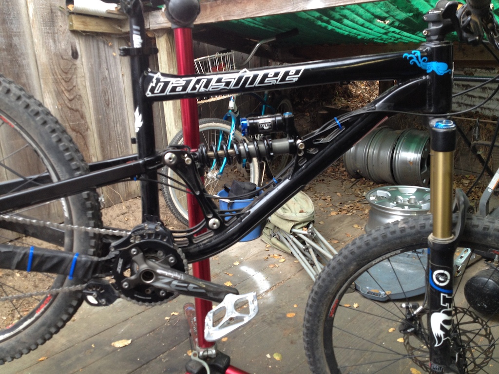 Added a couple things. Zee cranks, Blue zip-ties, and a new prototype RockShoxRC4 ;)