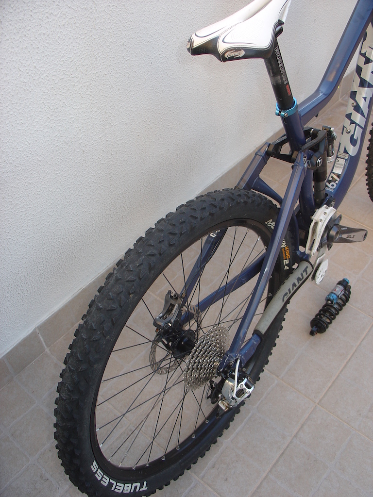 Giant ReignX
tamanho S
Aceito ofertas (decentes)
possibilidade de trocar por quadro de AM/END/DH